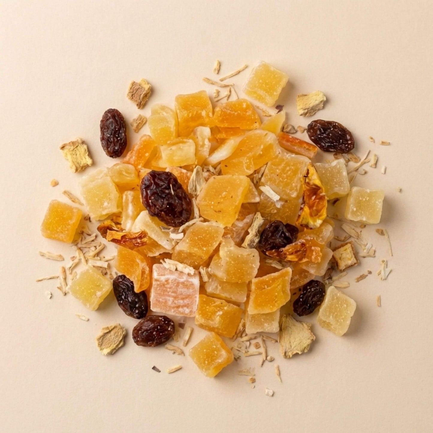 Infusion fruitée Peps Mango aux morceaux de mangue, papaye et ananas.